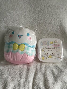 Cinnamoroll Bundle #7 - Squishmallow & Container